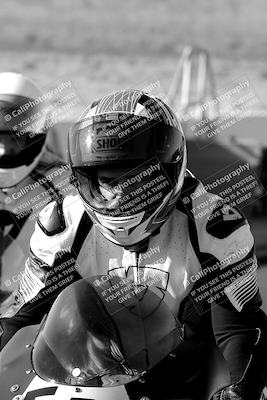 media/Oct-03-2022-Moto Forza (Mon) [[5f077a3730]]/Around the Pits/